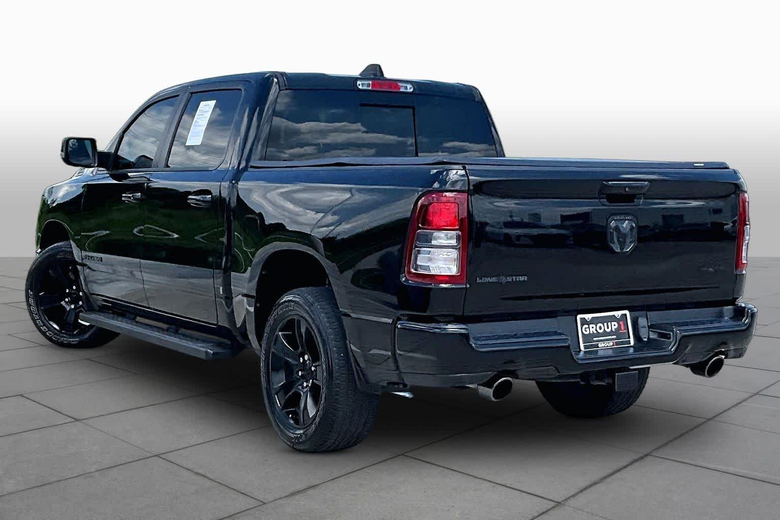 Used 2023 Diamond Black Crystal Pearlcoat Ram Lone Star image 11