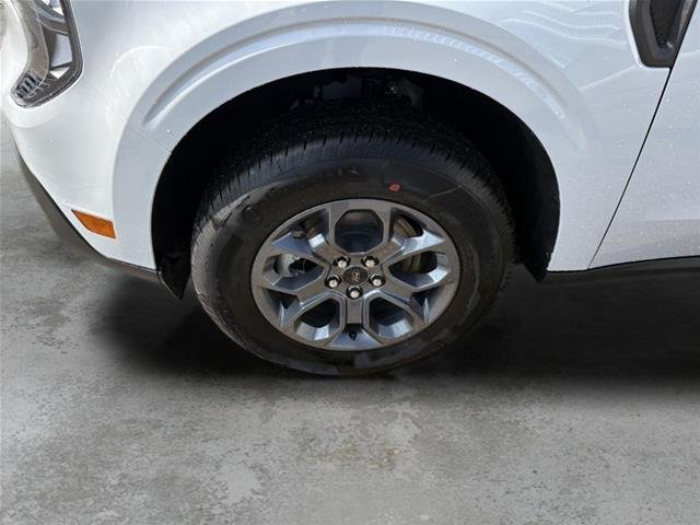 New 2026 Space White Metallic Ford XLT image 42