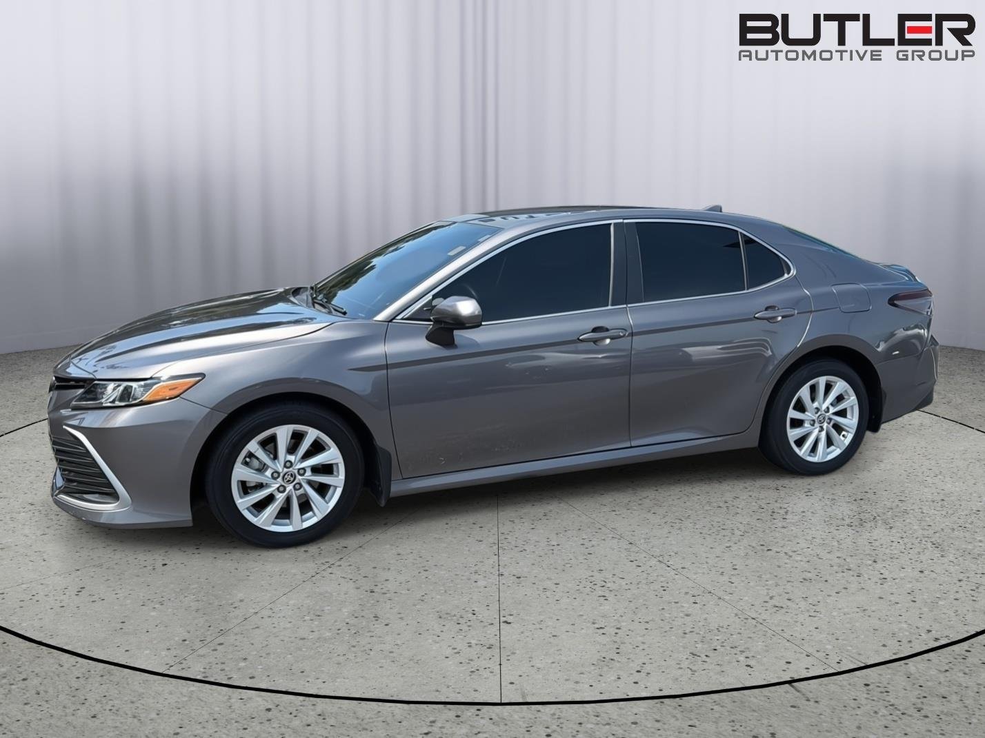 Used 2024 Predawn Gray Mica Toyota LE image 5