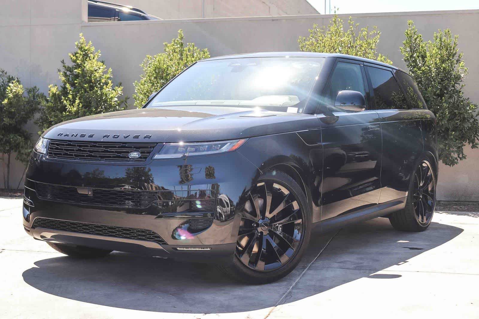 2026 Land Rover Range Rover Sport SE