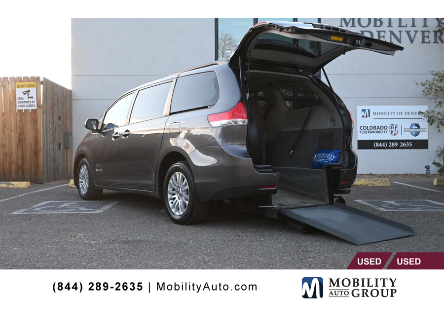 2014 Toyota Sienna XLE