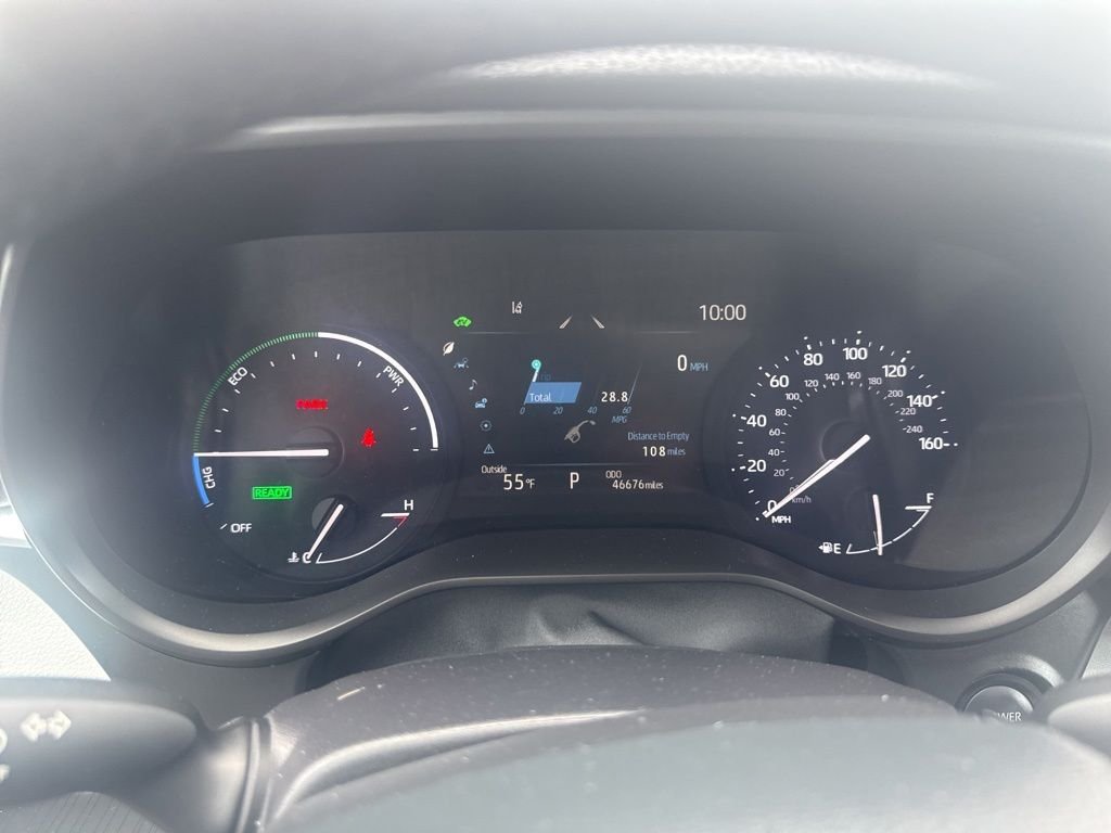 Used 2025 Beige Toyota XLE image 18