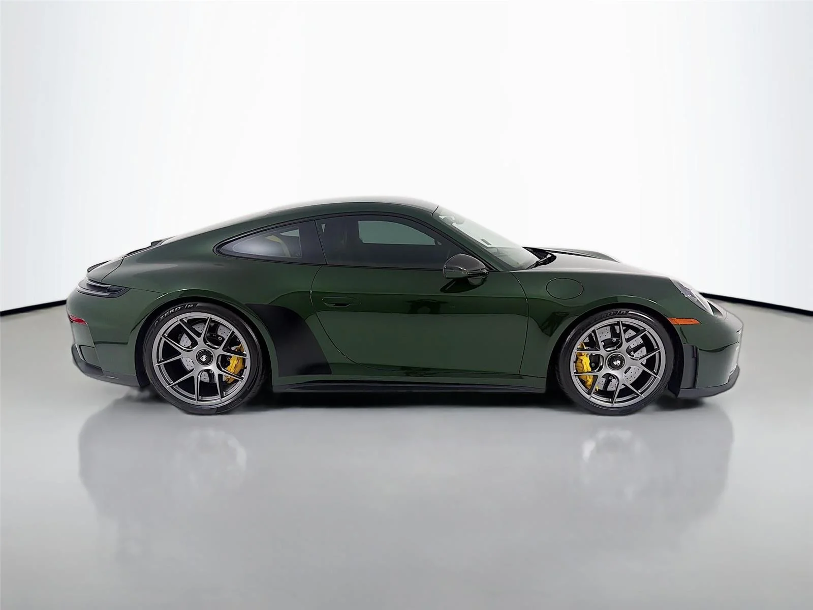 Certified Used 2026 Oak Green Metallic Neo Porsche GT3 image 24