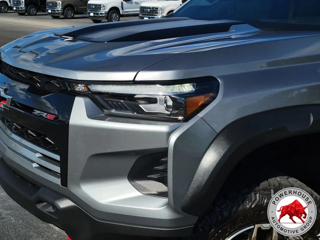Used 2024 Gray Chevrolet ZR2 image 11