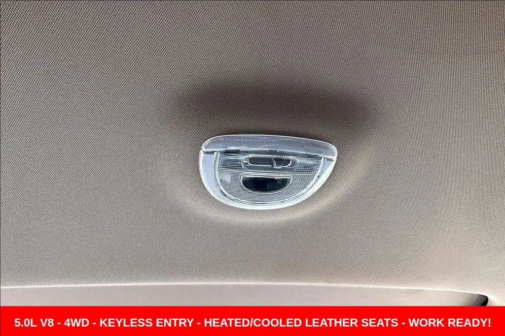 Used 2013  Ford Lariat image 12