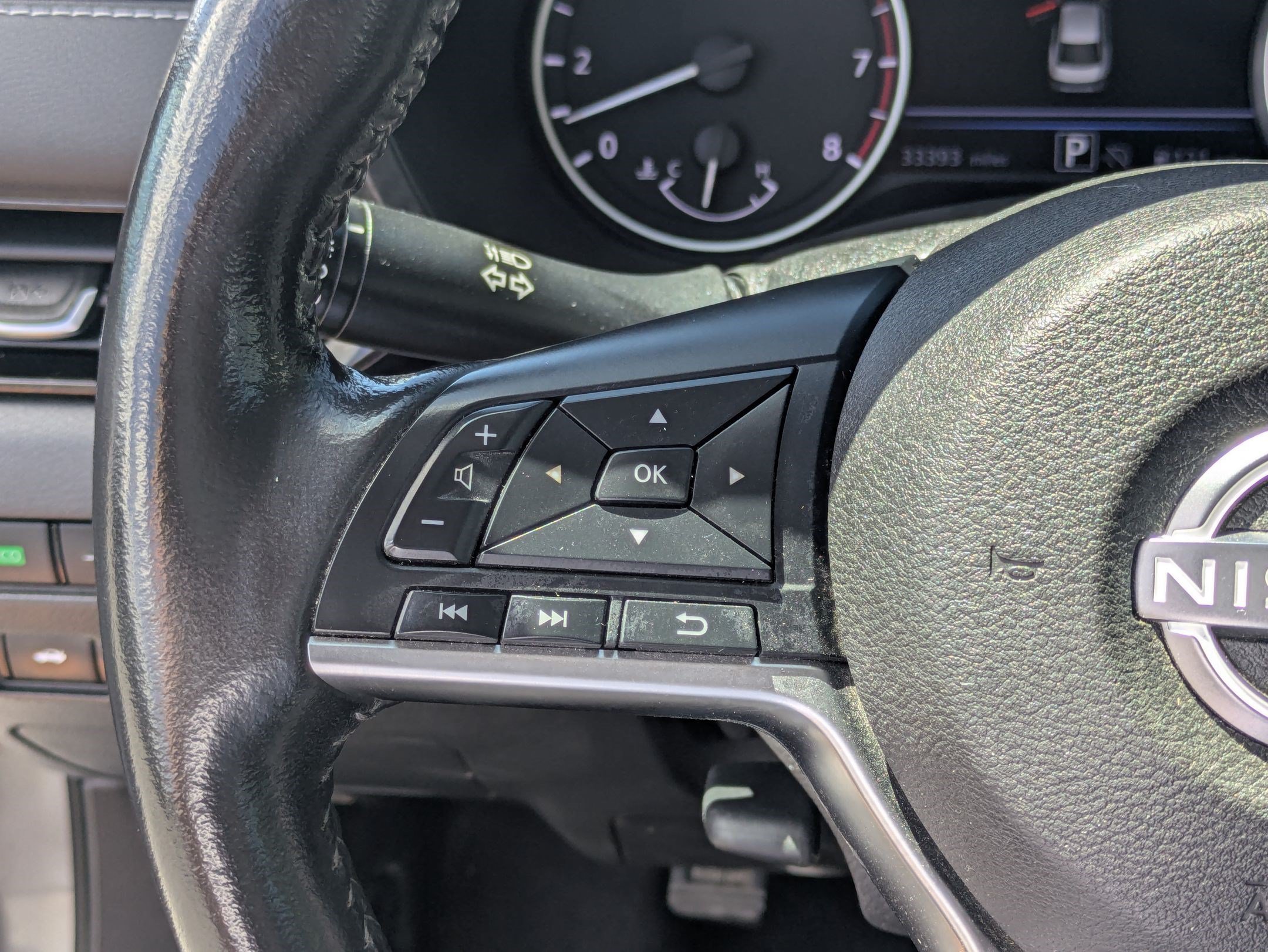 Used 2024 Gun Metallic Nissan SV image 17