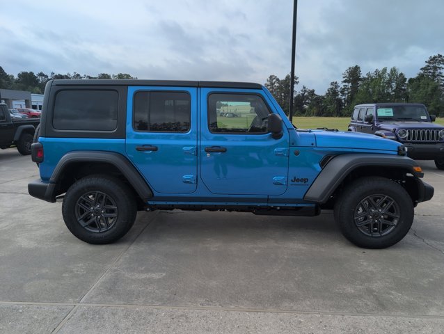 New 2026 Hydro Blue Pearl-Coat Exterior Paint Jeep Sport image 6