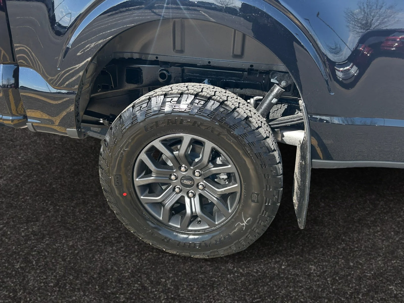 New 2026 Agate Black Metallic Ford Tremor image 9