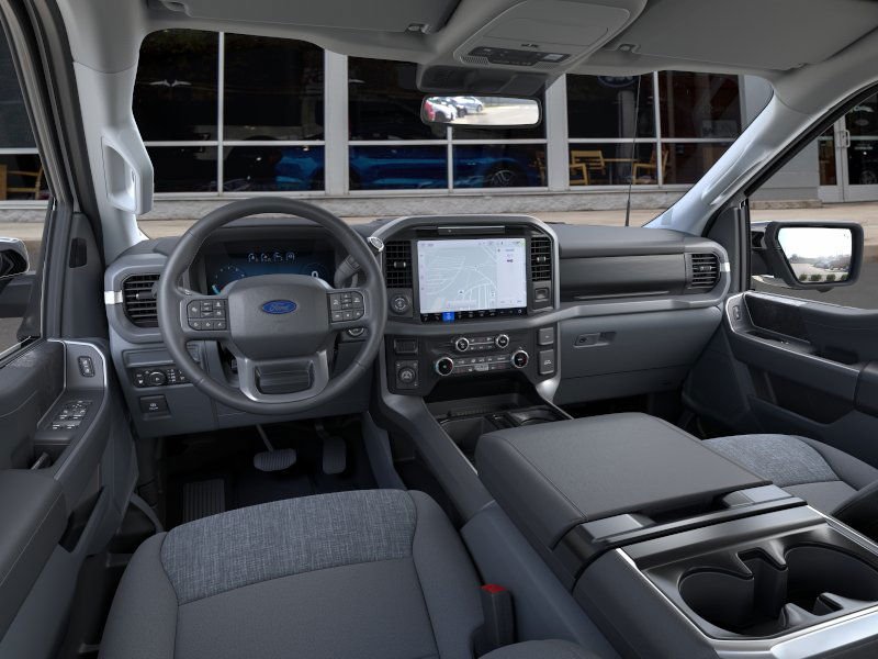 2025 Ford F-150 XLT - Photo 9