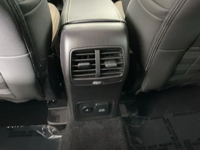 Used 2025 Gray Ford Big Bend image 24