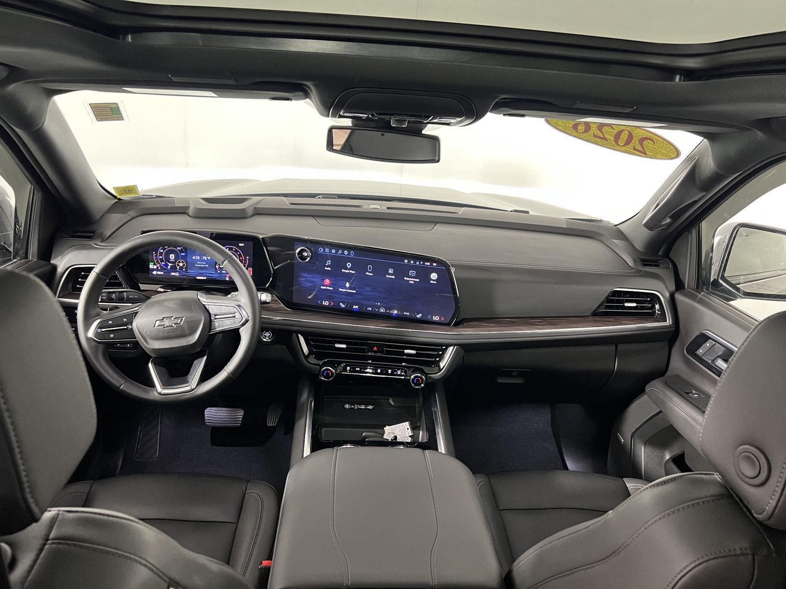 Used 2026 Black Chevrolet Z71 image 11