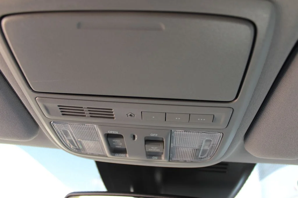 Used 2022  Honda EX-L image 34