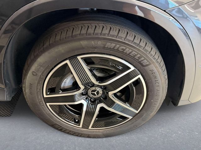 Certified Used 2024 Gray Mercedes-Benz GLC 300 image 8