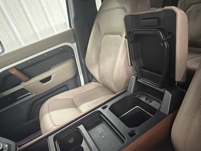 Used 2020 Fuji White Land Rover HSE image 35