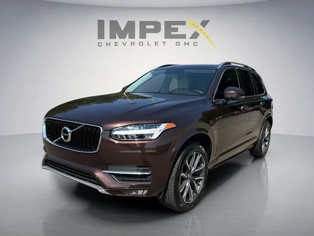 2018 Volvo XC90 T6 Momentum