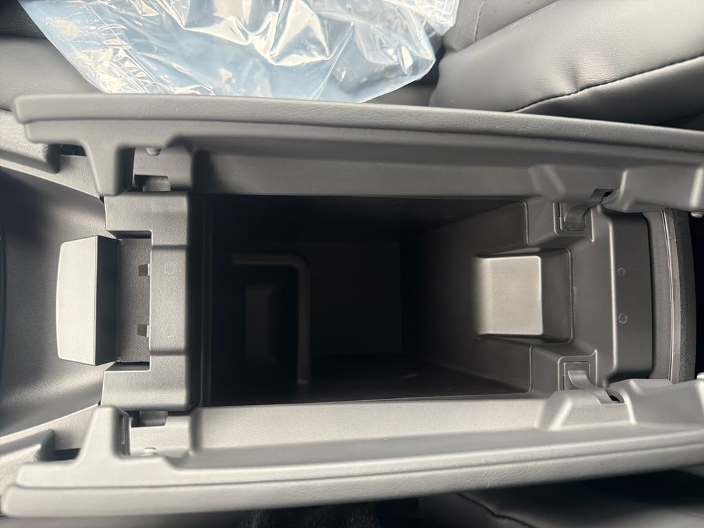 New 2026 Nissan Rogue Dark Armor 4D Sport Utility