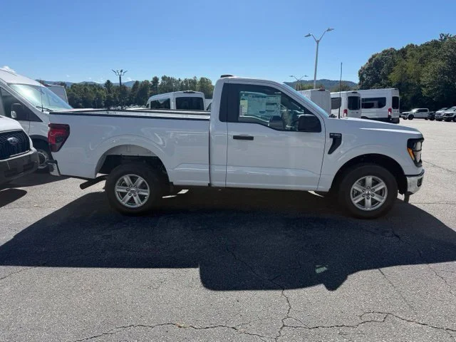 New 2026 White Ford XL image 5