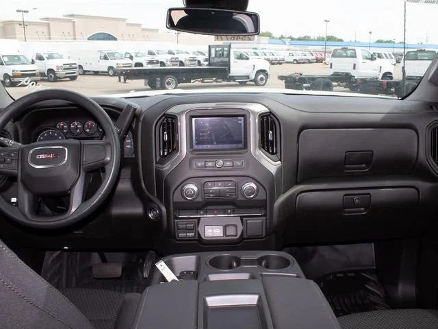 2025 GMC Sierra 2500HD Pro - Photo 18