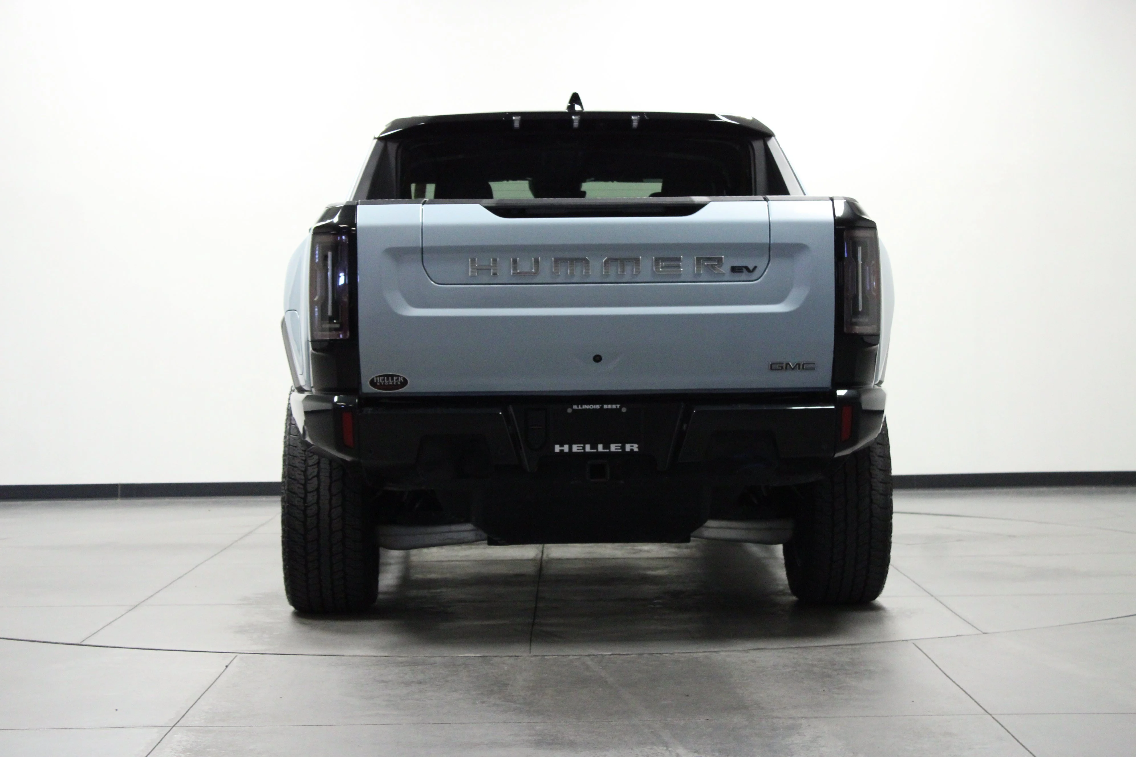 Used 2025 Tide Metallic (No Longer available to order) GMC 2X image 5