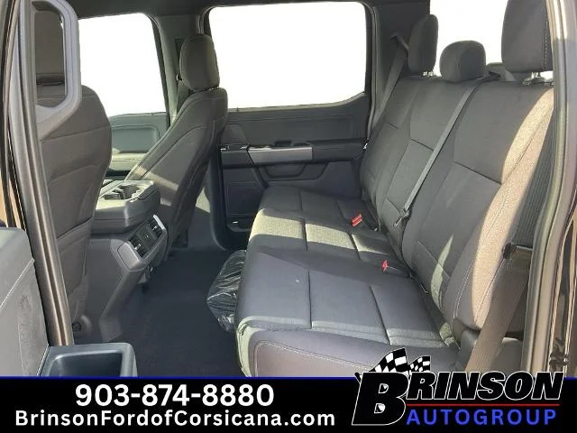 New 2026 Agate Black Metallic Ford XLT image 26