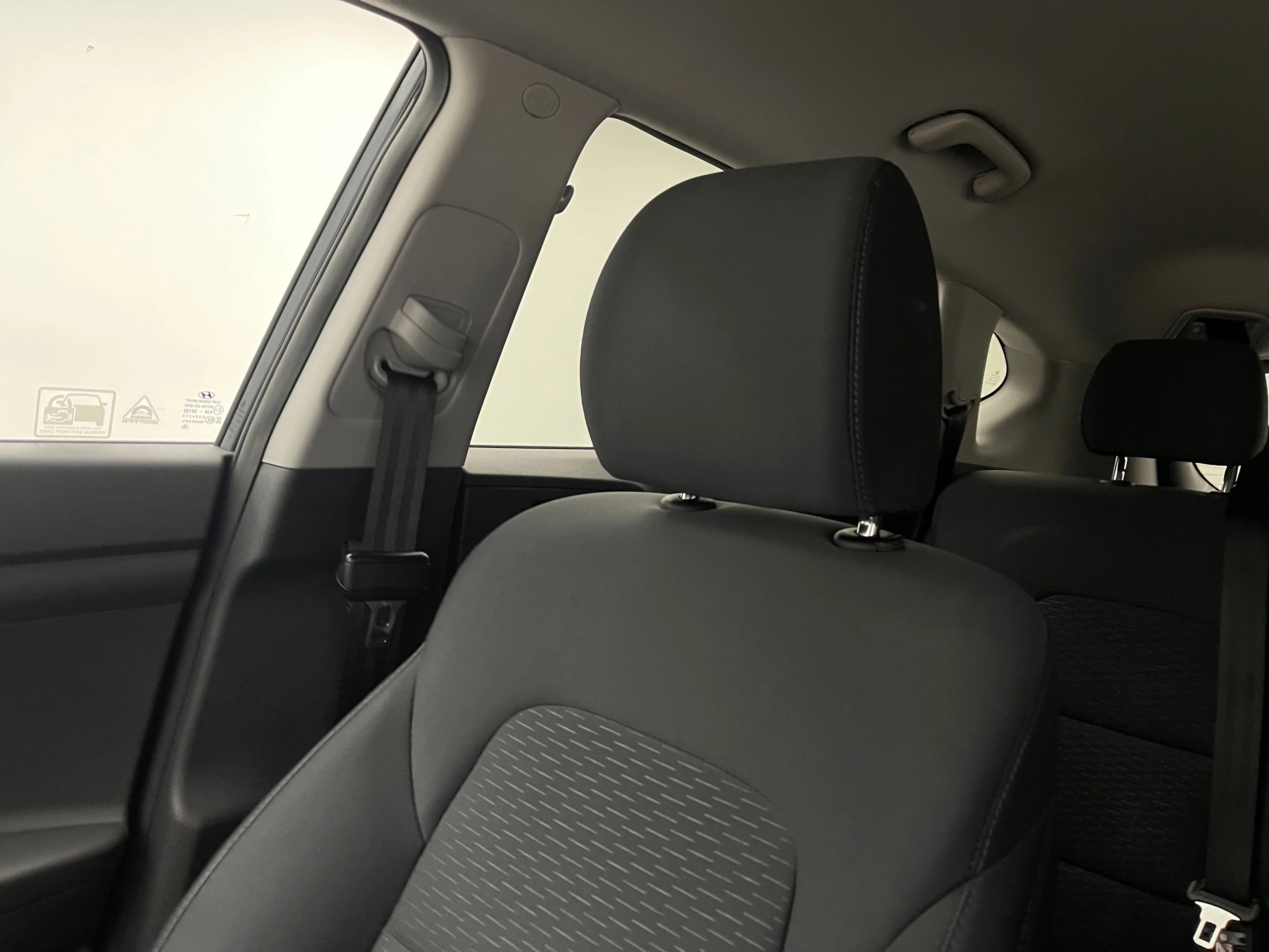 Used 2021 Dusk Blue Hyundai SE image 36