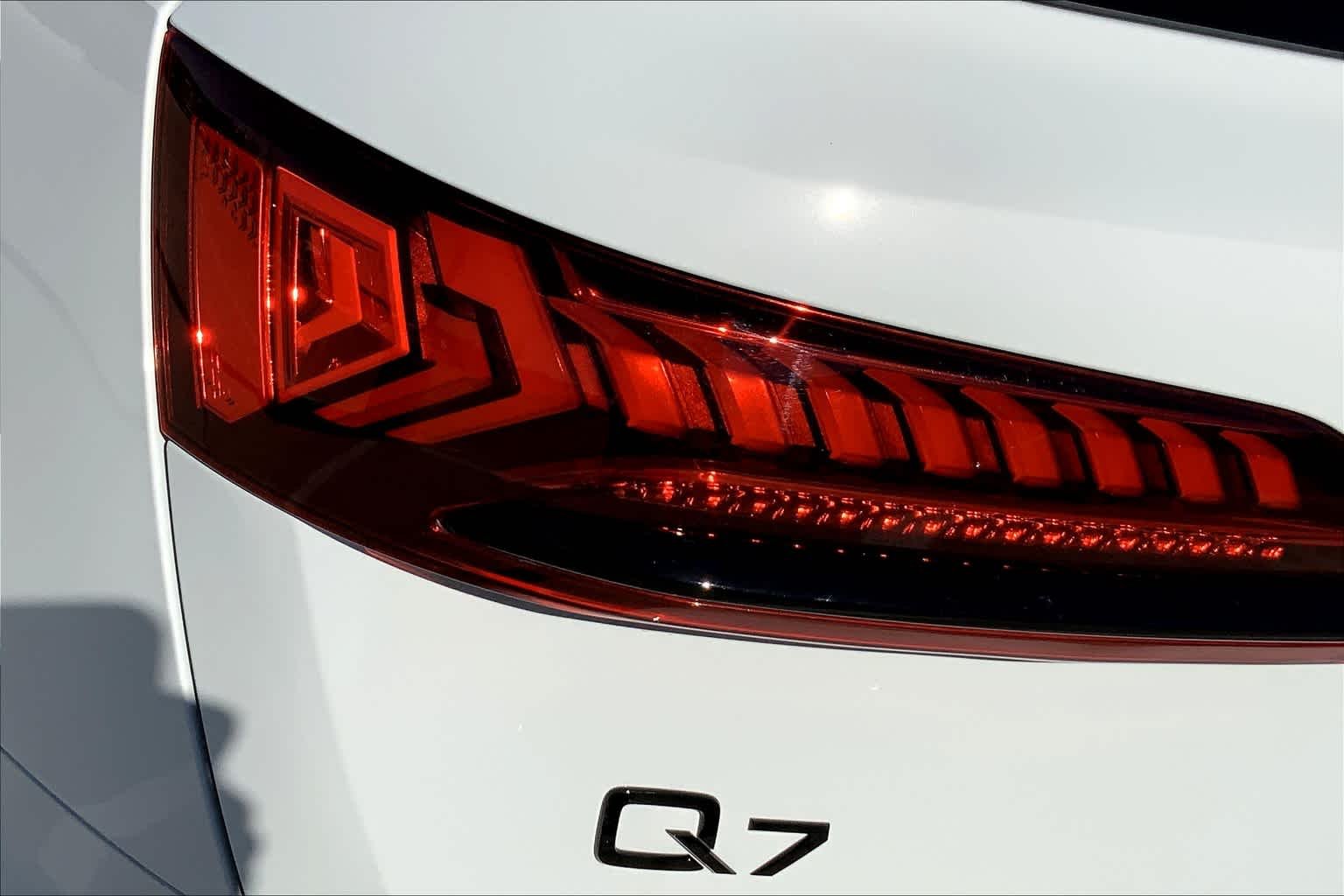 Used 2022 Glacier White Metallic Audi Prestige image 29