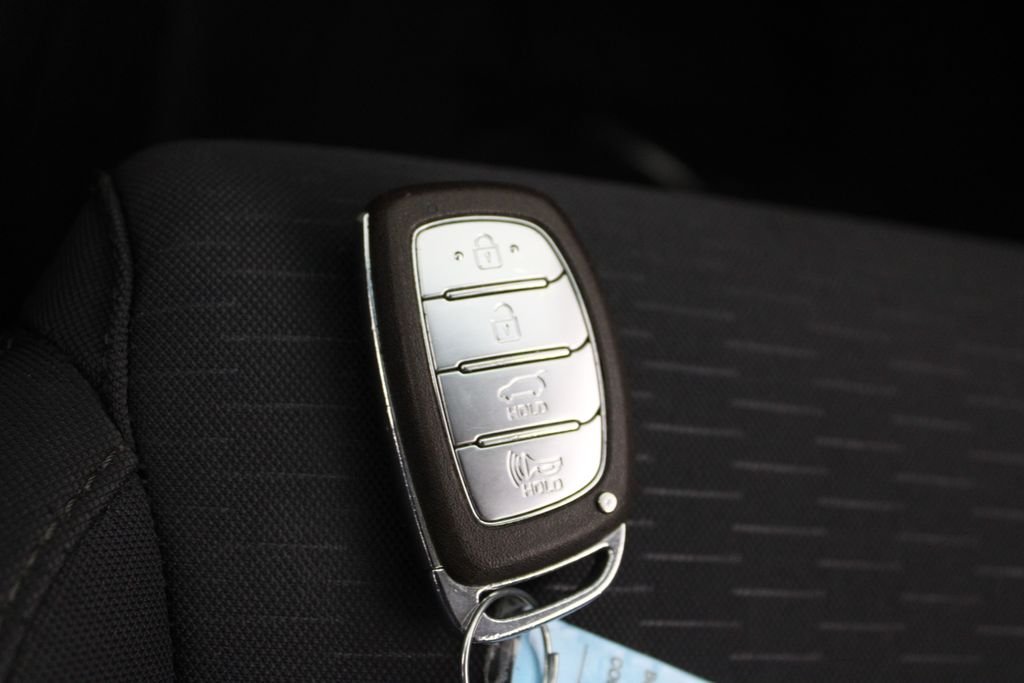 Certified Used 2021 Black Hyundai Value image 31