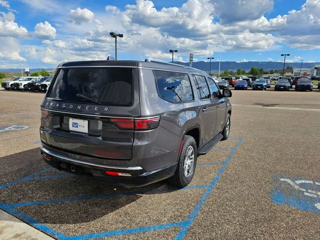 Used 2023 Gray Metallic Jeep Base image 5