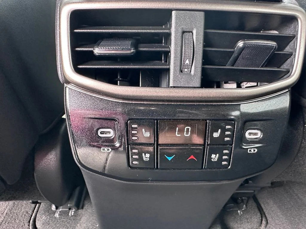 2023 Lexus RX 350 - Photo 32