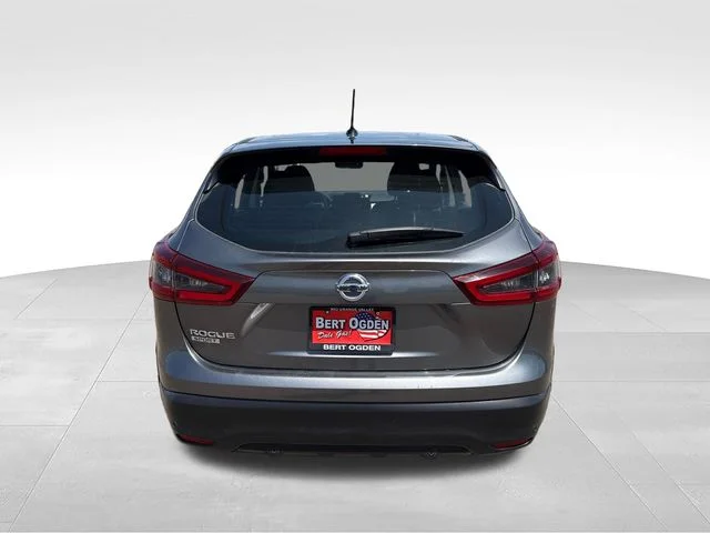 Used 2020 Gray Nissan S image 6