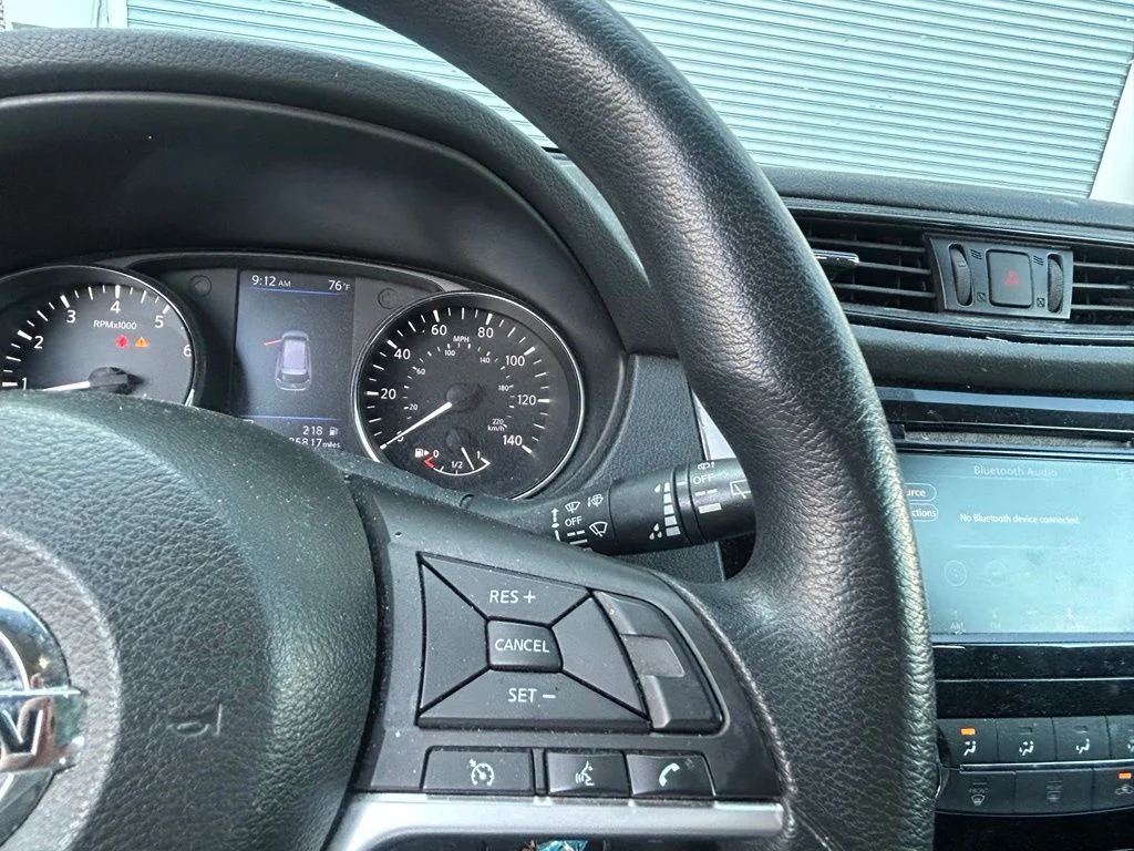 Used 2018 Gray Nissan S image 15