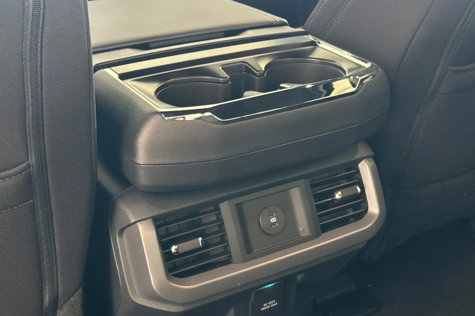 New 2026 Iconic Silver Metallic Ford XLT image 18