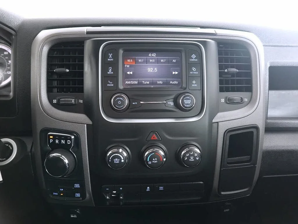 Used 2021 Silver Ram Tradesman image 20