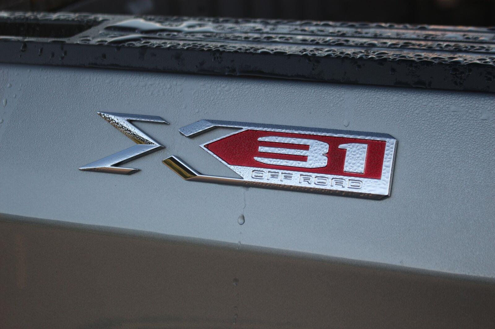 Used 2026 Sterling Metallic GMC SLT image 11