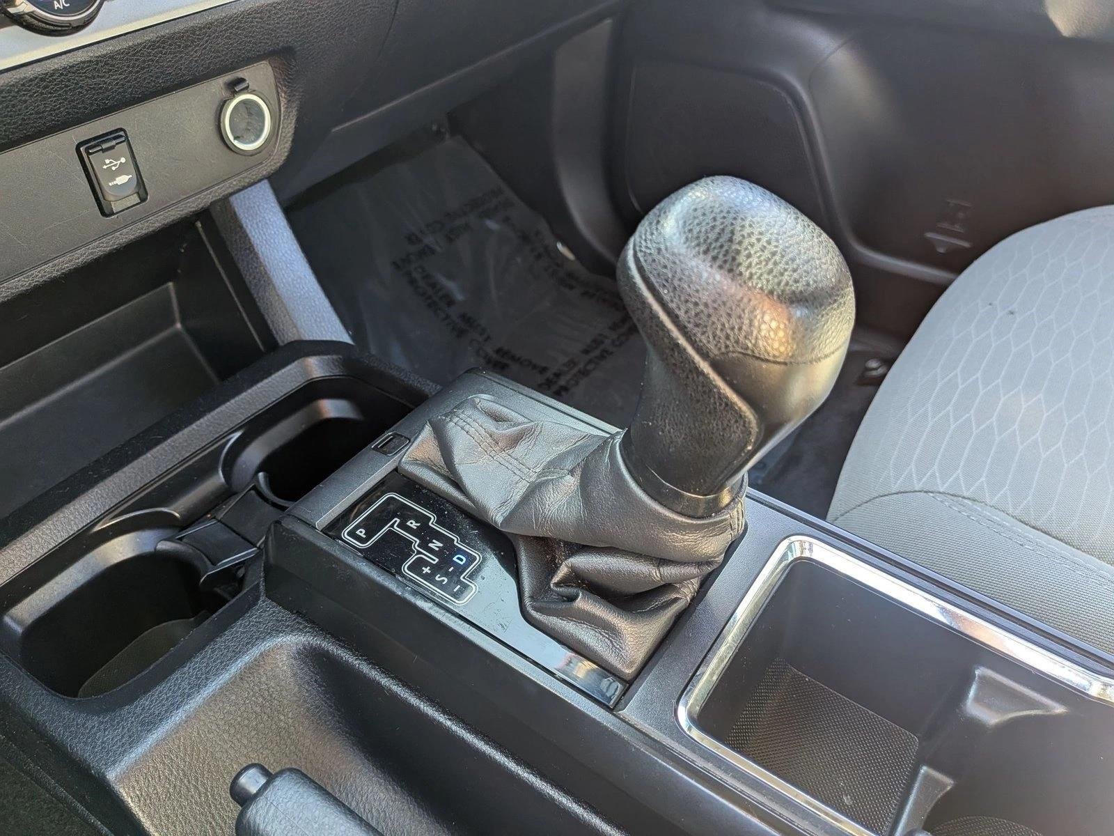 Used 2017 Silver Sky Metallic Toyota SR image 15