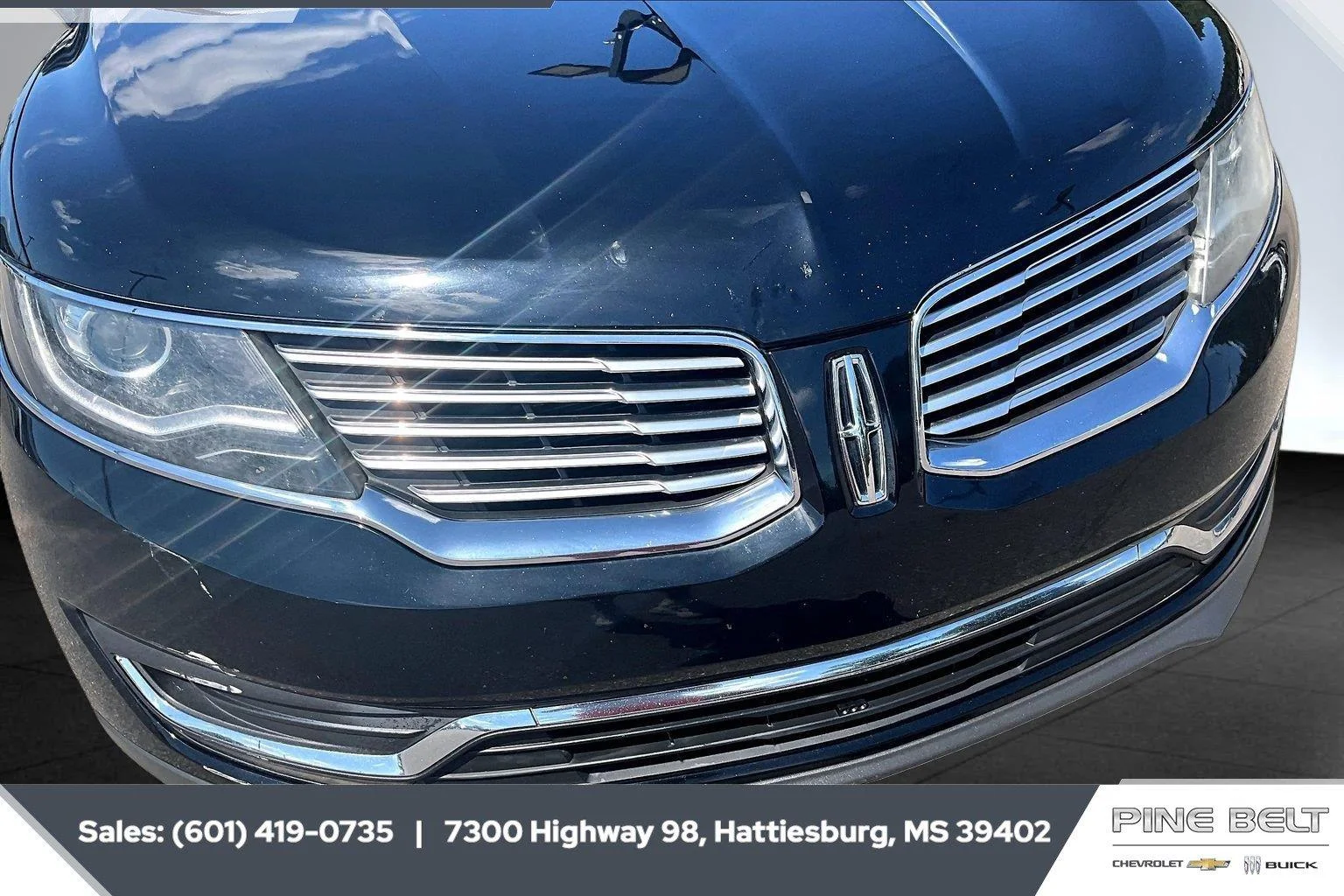 Used 2018 Black Velvet Lincoln Reserve image 22