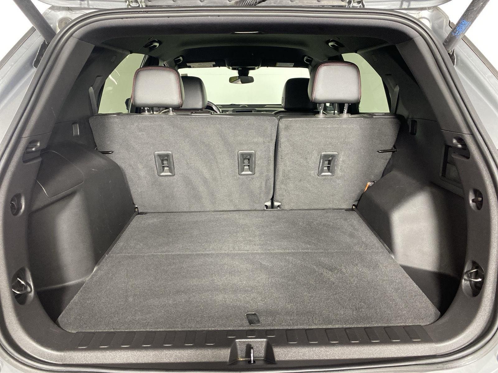 Used 2024 Sterling Gray Metallic Chevrolet RS image 25