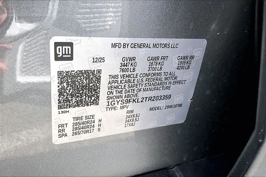 Used 2026 Silver Cadillac Sport image 35