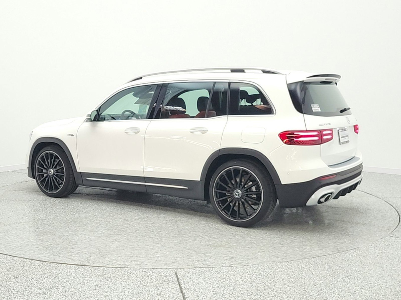 New 2026 Polar White Mercedes-Benz AMG® GLB 35 4MATIC SUV image 29