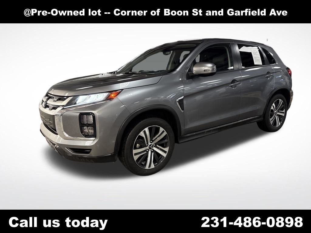 2025 Mitsubishi Outlander Sport 2.0 SE AWC CVT's photo