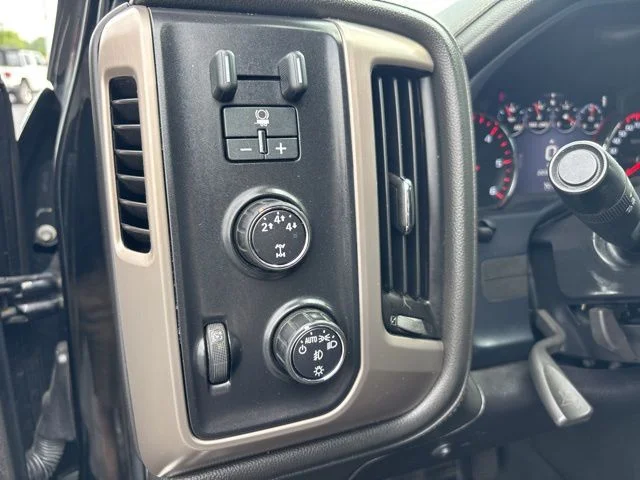 Used 2016 Onyx Black GMC Denali image 18
