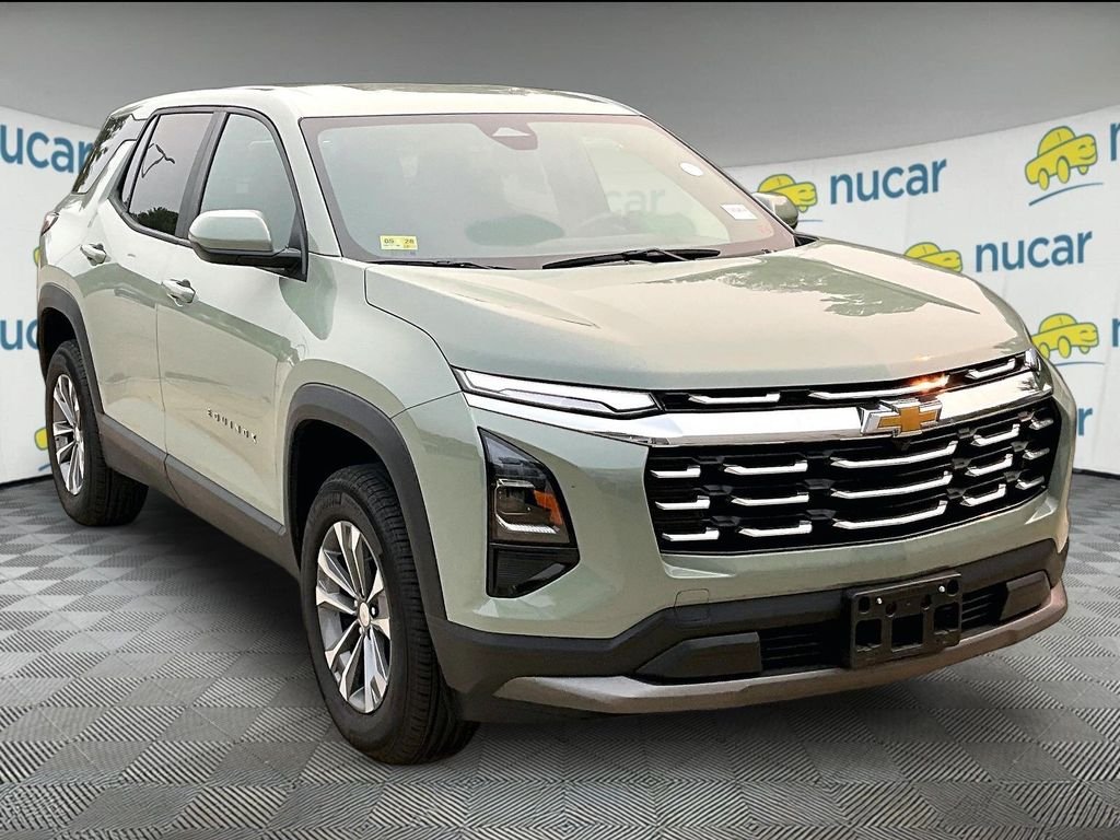 Used 2025 Green Chevrolet LT image 1