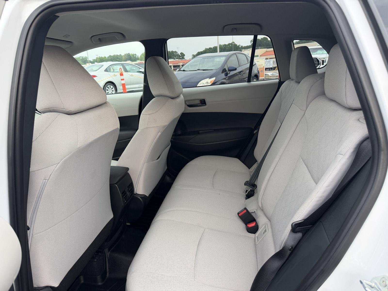 Used 2023 Wind Chill Pearl Toyota LE image 14