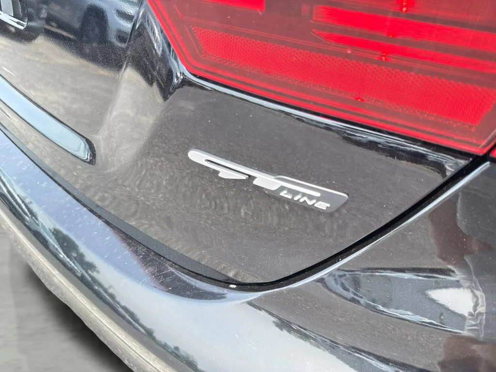 Used 2023 Black Kia GT-Line image 9