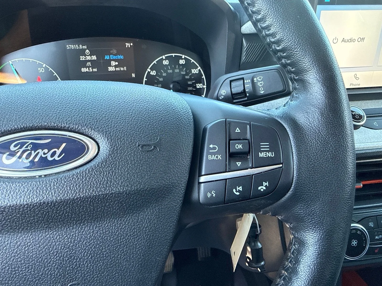 Used 2022 Black Ford XLT image 27