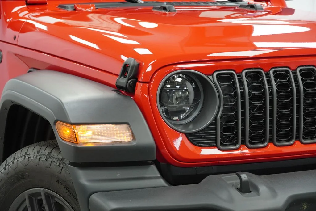 New 2026 Firecracker Red Clearcoat Jeep Sport S image 5