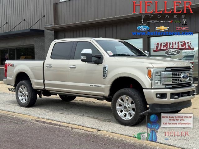 Used 2017 White Gold Metallic Ford Platinum image 1