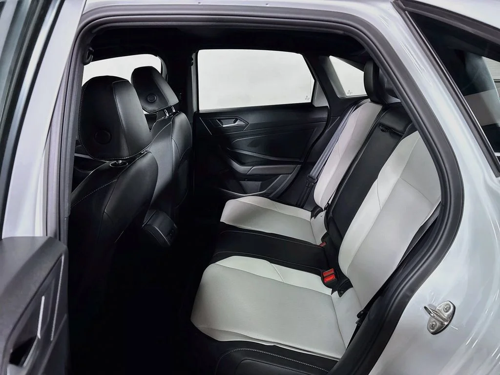 Certified Used 2020 White Volkswagen R-Line image 21