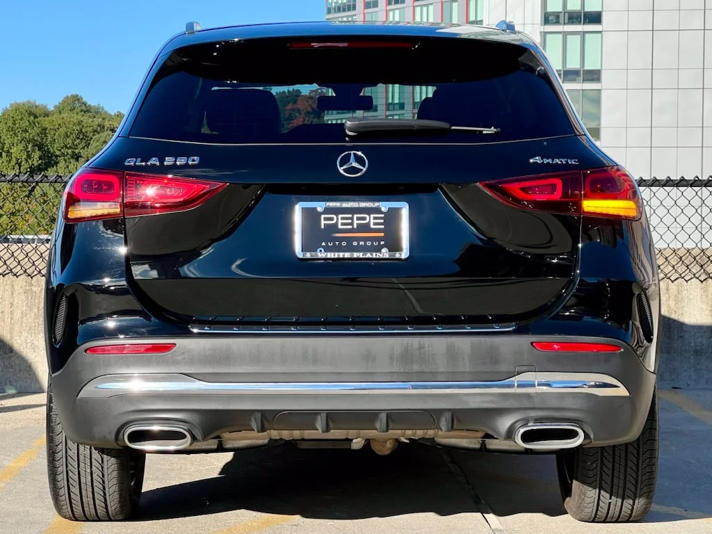 Used 2023  Mercedes-Benz GLA 250 image 5