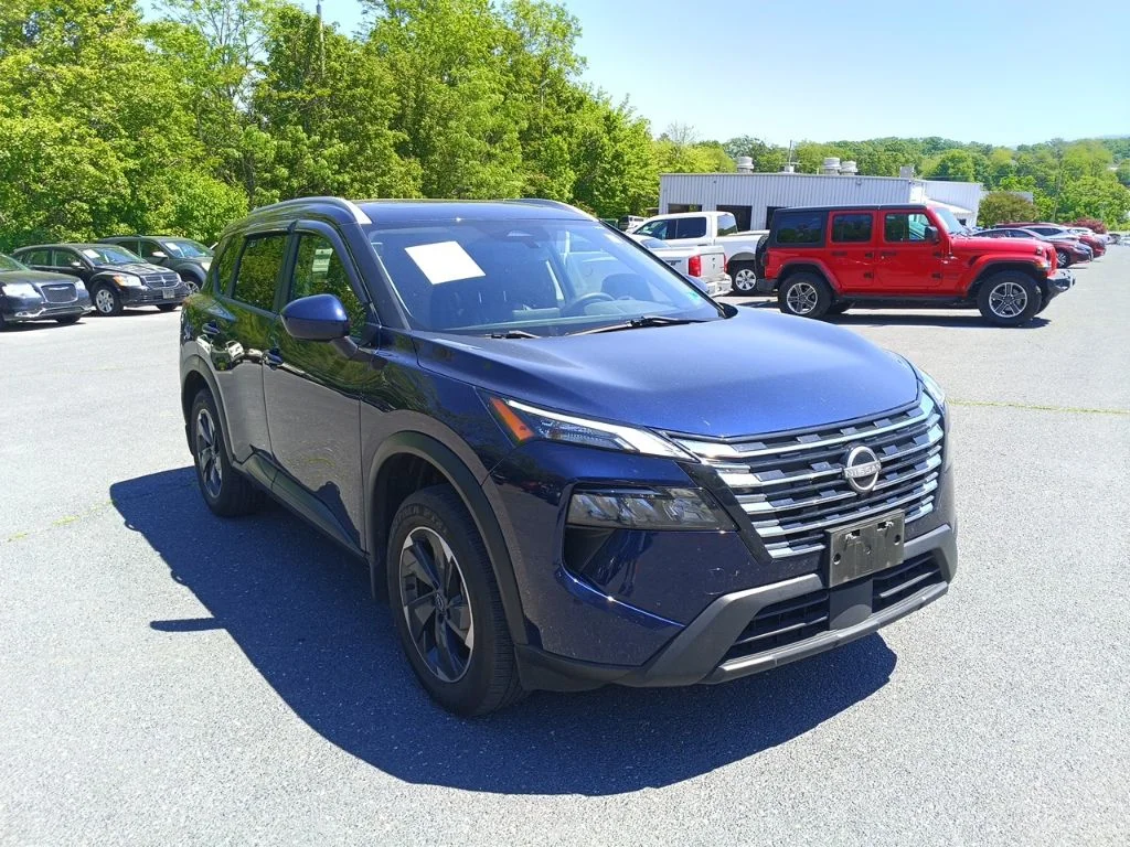 2024 Nissan Rogue SV AWD's photo